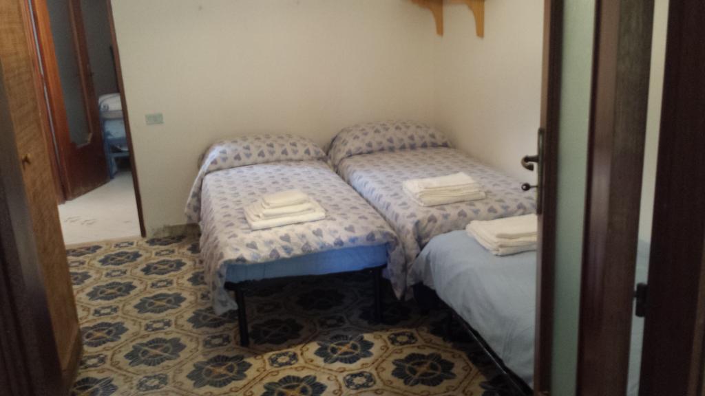 Casa Vacanza Villa Rita Mondragone Luaran gambar